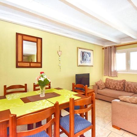 Mike'S Apartments Agios Gordios  Exterior photo