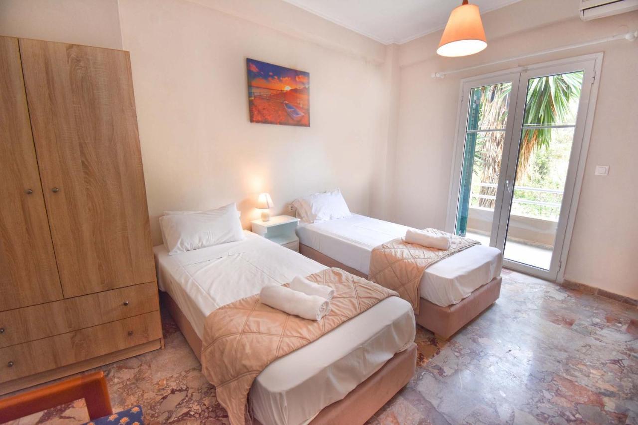 Mike'S Apartments Agios Gordios  Exterior photo
